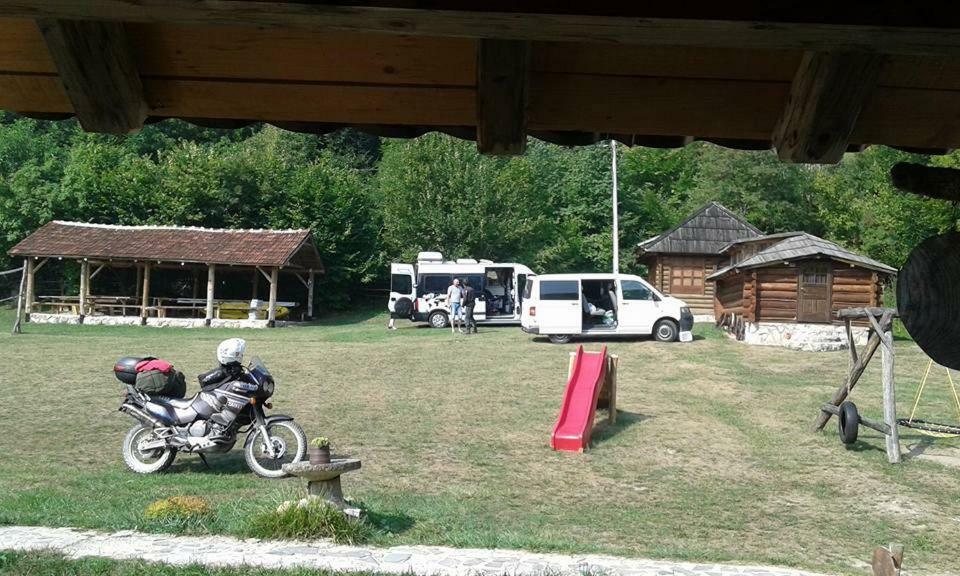 Campsite Etno Kuce Miljevic